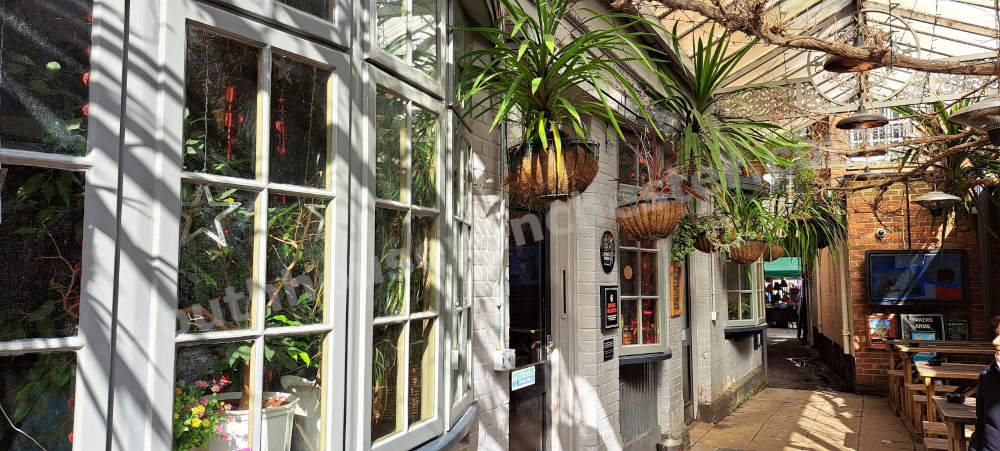 The Bakers Arms_general